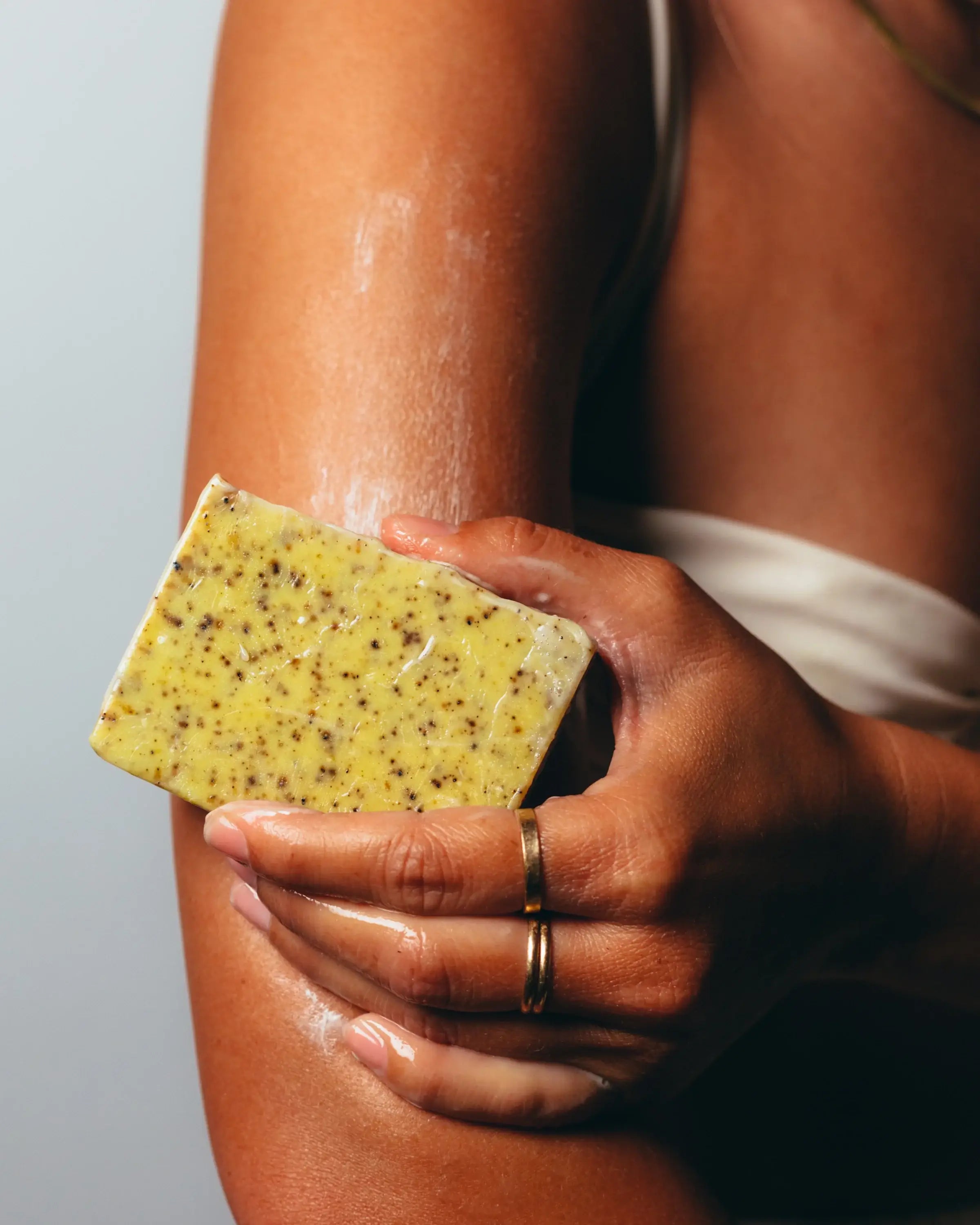 Exfoliating Cleansing Body Bar Soap - Frankincense