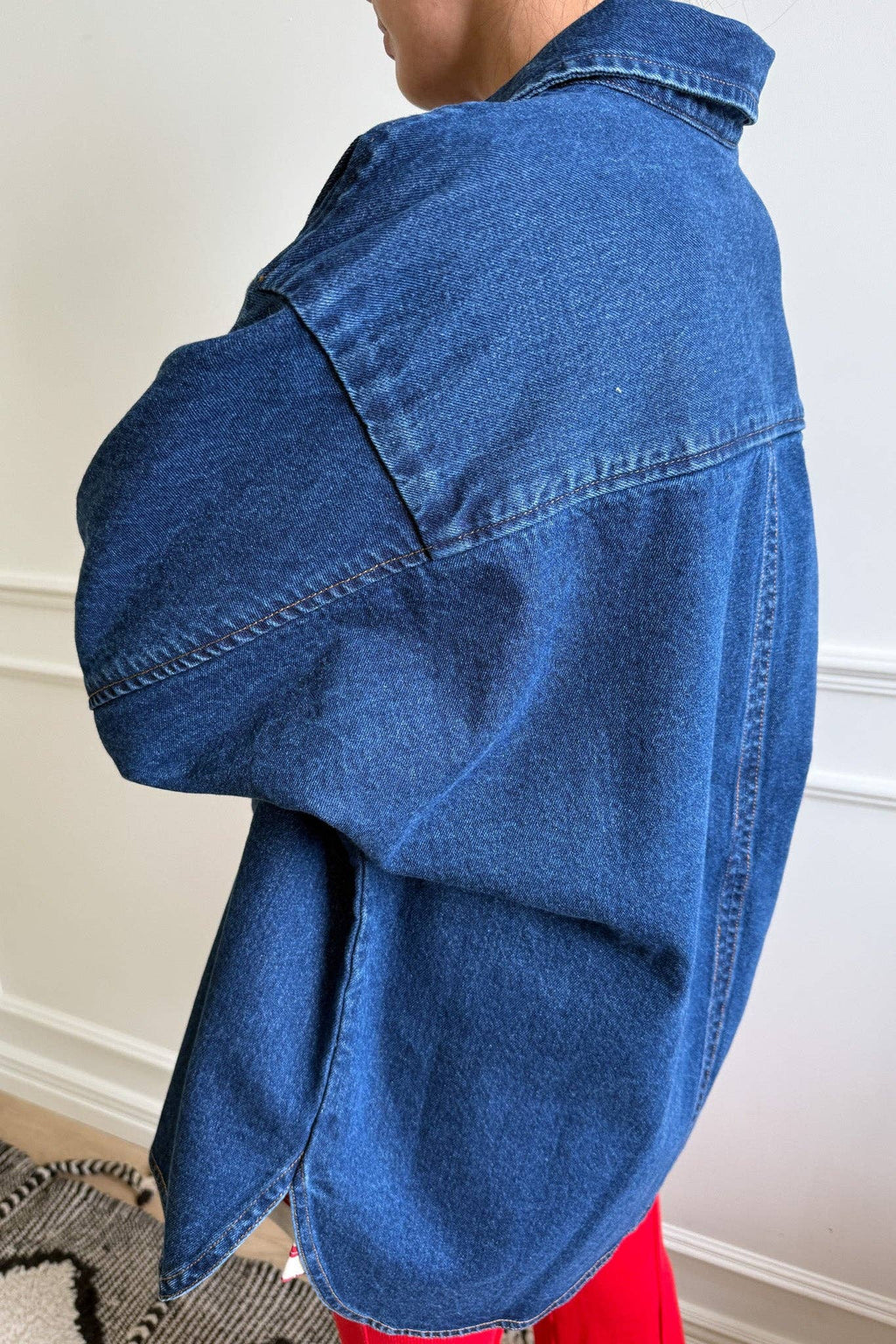 lightweight cotton button down shirt soft breathable fabric detail