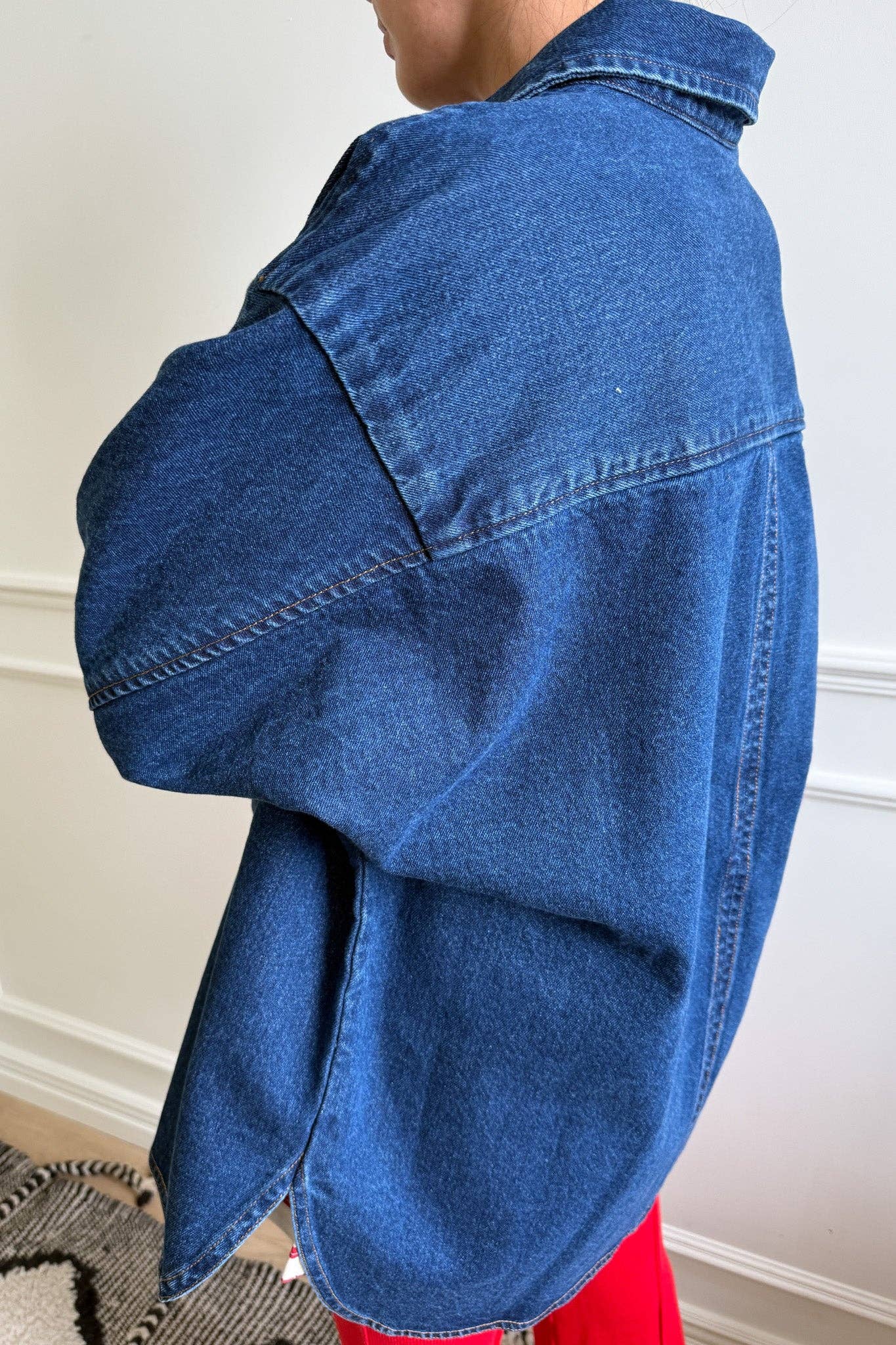 lightweight cotton button down shirt soft breathable fabric detail