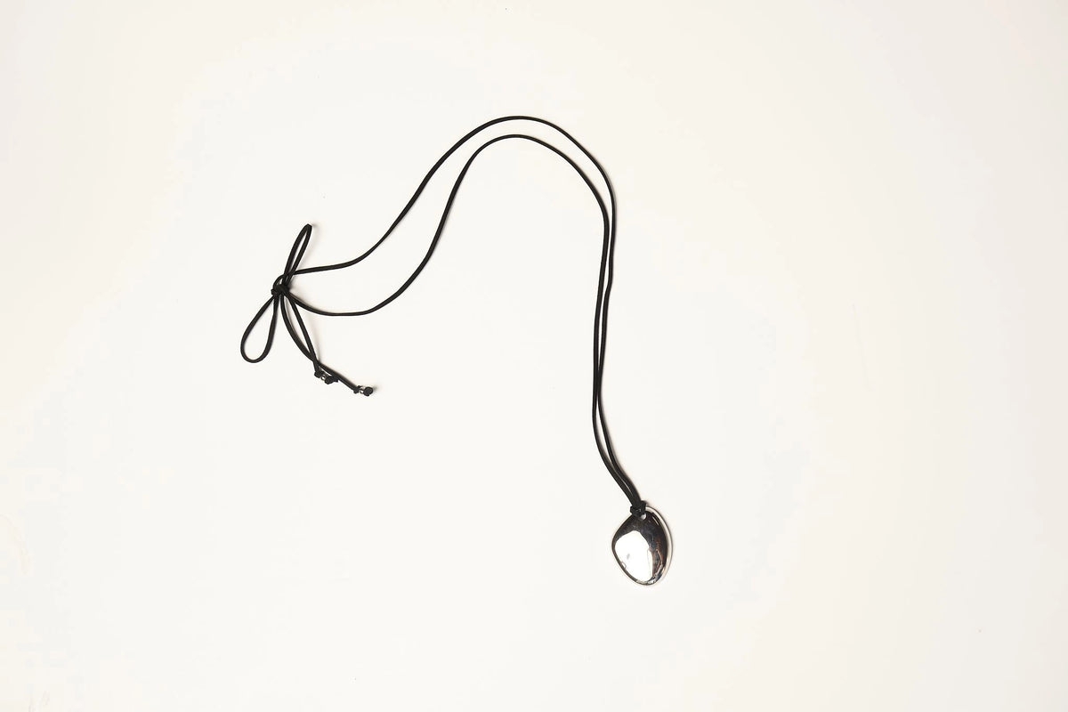 Lewis Velvet Wrap Necklace-black